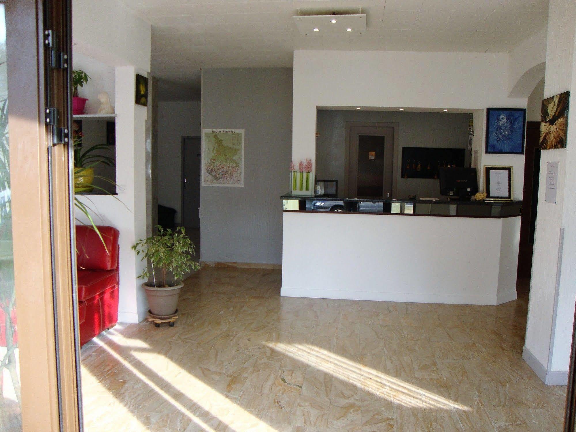 Hotel Au Petit Languedoc Lurdy Exteriér fotografie